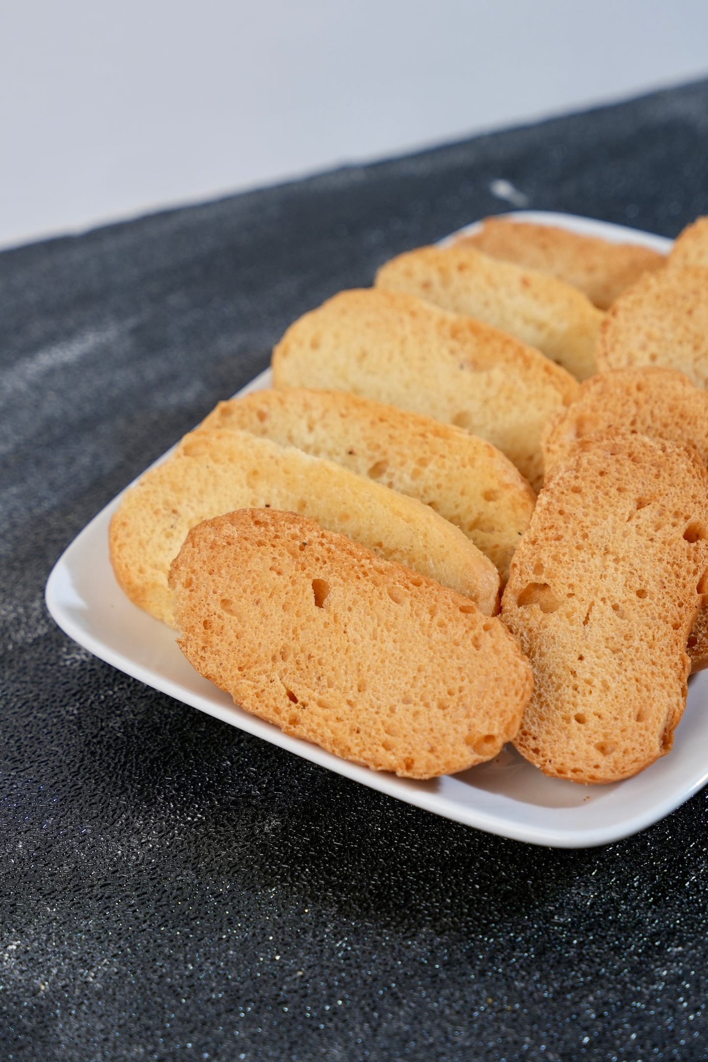 Buy Plain Rusk Online in Pakistan